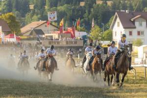 260807_18h45_No4_CourseLibreAuGalop_07_ND56693_web_original