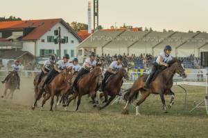 260807_20h35_No10_CourseLibreAuGalopFinaleSeniors_66_ND56951_web_original